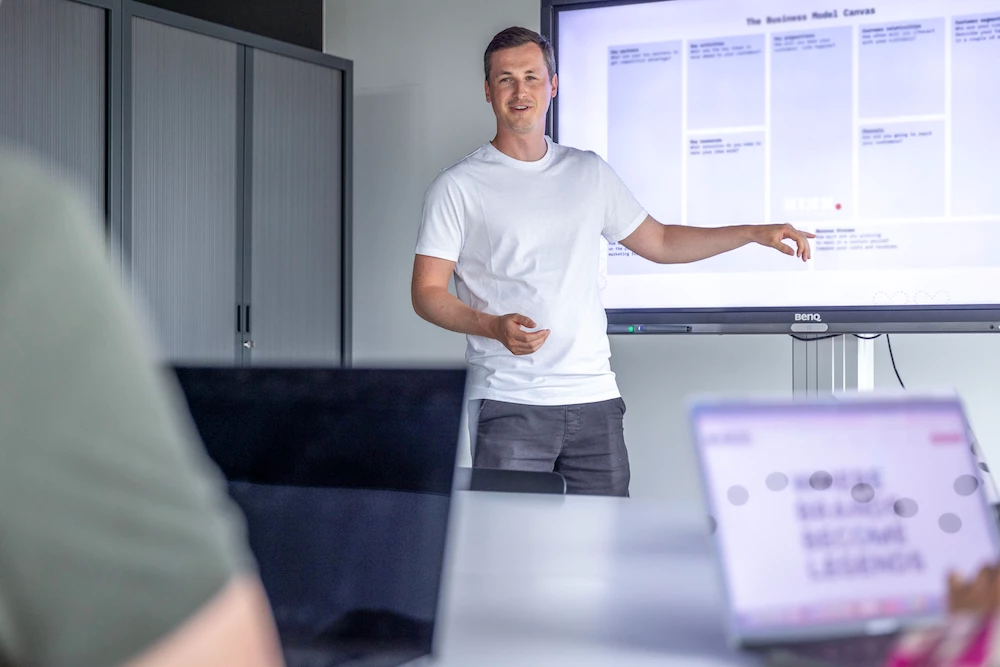 Nicolas geeft uitleg over employer branding