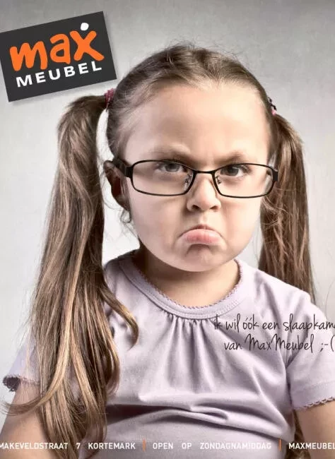 Foto campagnebeeld Max Meubel, boos meisje