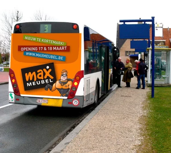Autobus reclame Max Meubel