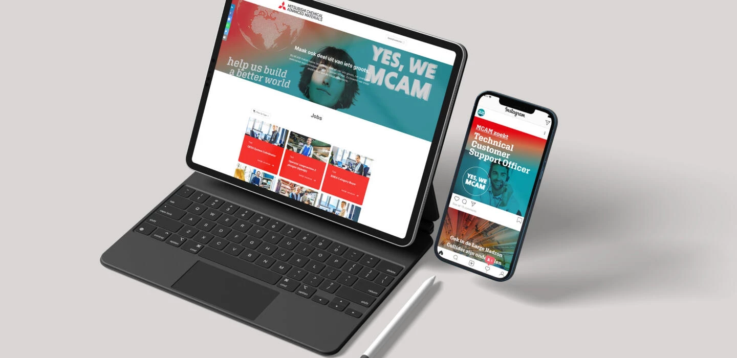 Foto Jobtoolz Mitsubishi Chemical Group op laptop en gsm